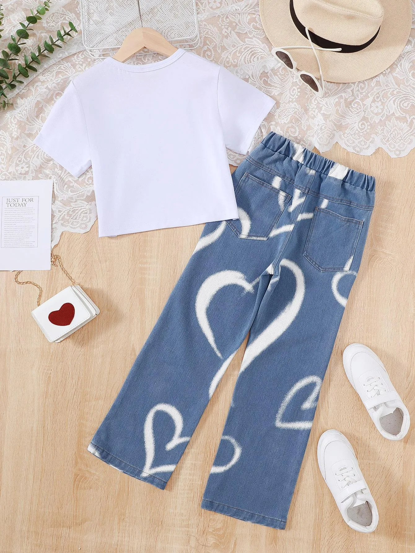 7-14Y Retro Figure Print 2pcs Girl's Short Sleeve T-Shirt Top   Heart Pattern Jeans Casual Pants Set, Summer Girls Outfit 7-14y Catpapa 462312024