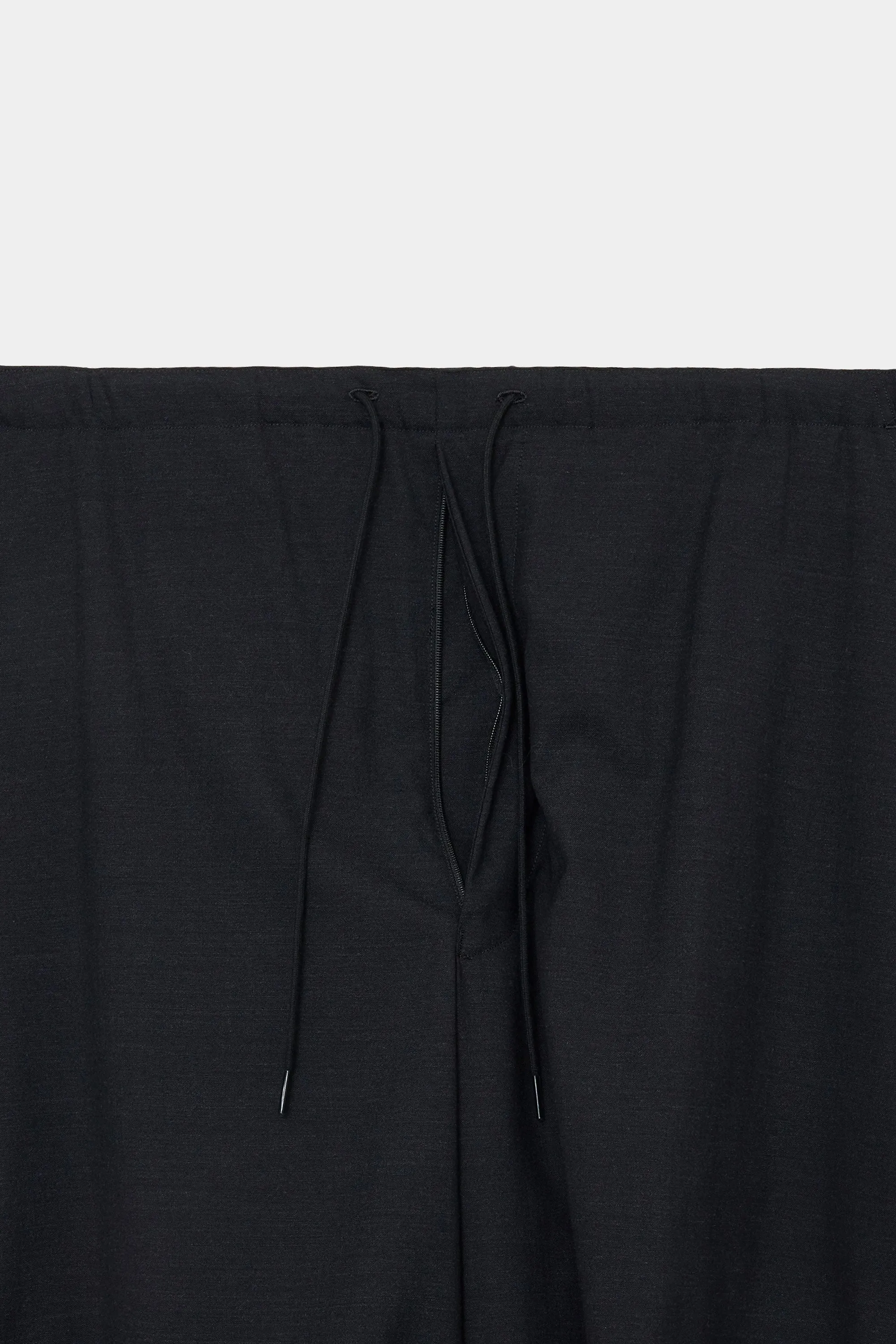 M24A-08PT02C TUMBLED WOOL TROPICAL KNEE TUCK PANTS